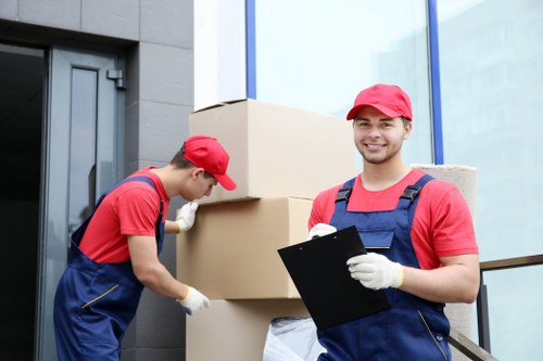 Removal van and movers serving homes in The Burroughs