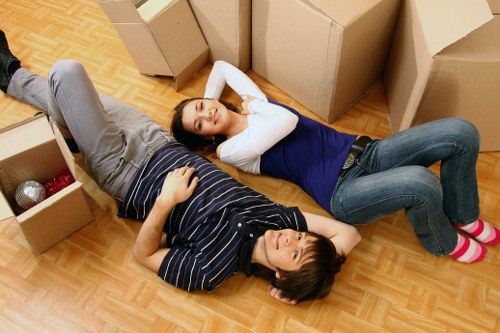 Truck loading support for local relocations